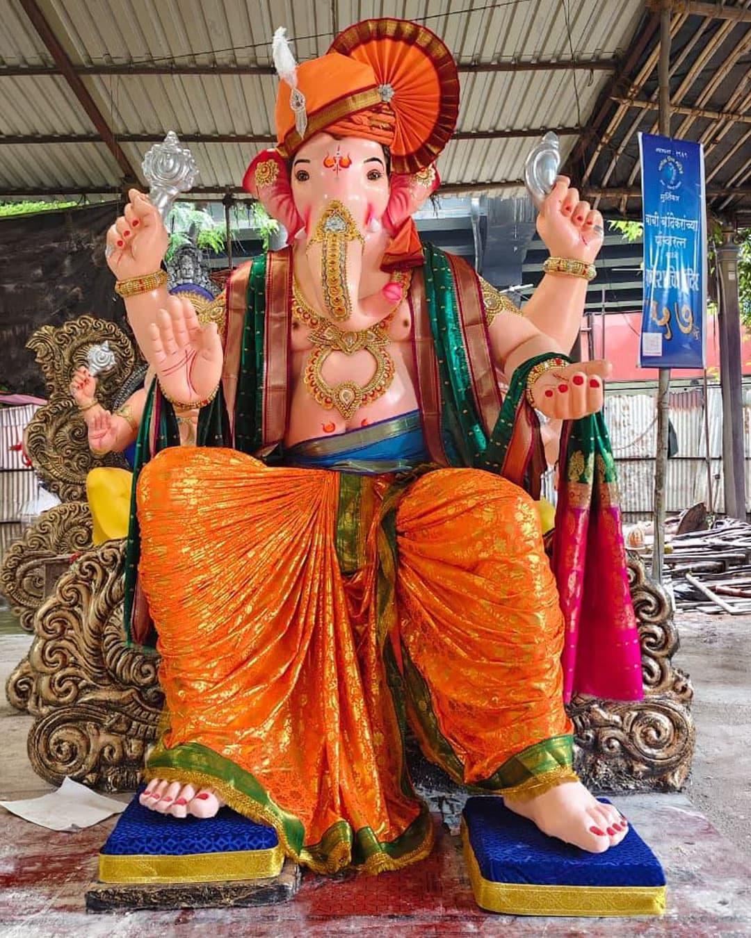 Public Ganesh Murti 37