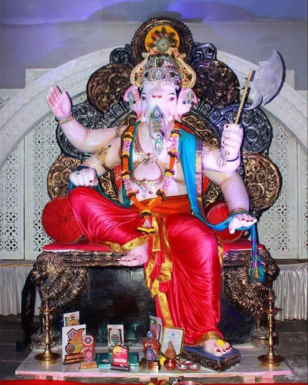 Public Ganesh Murti 44