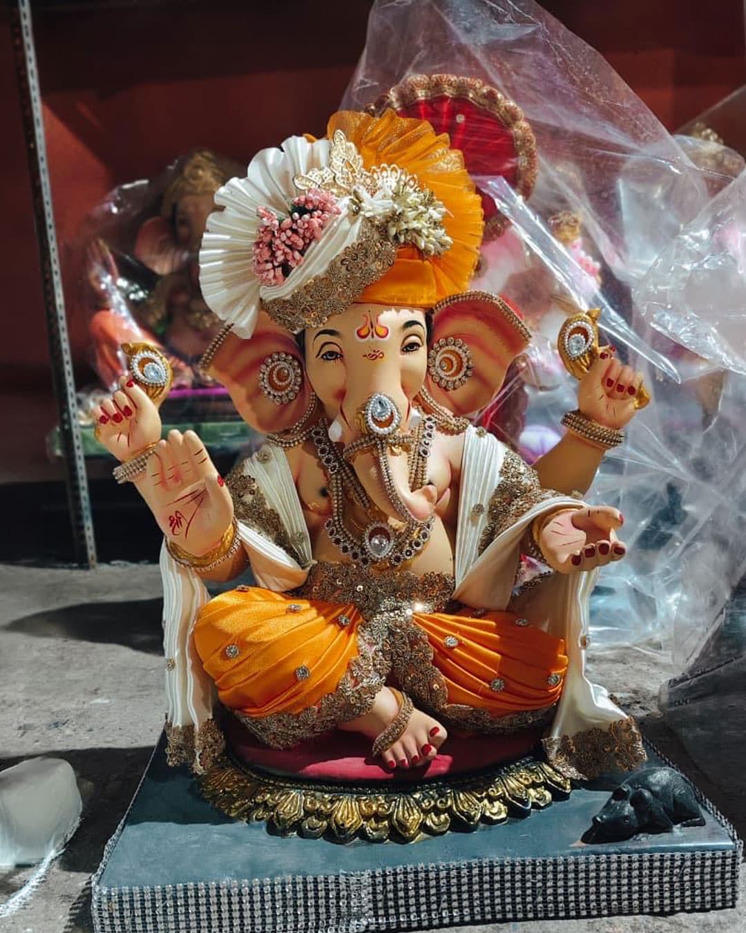 Household Ganesh Murti 11