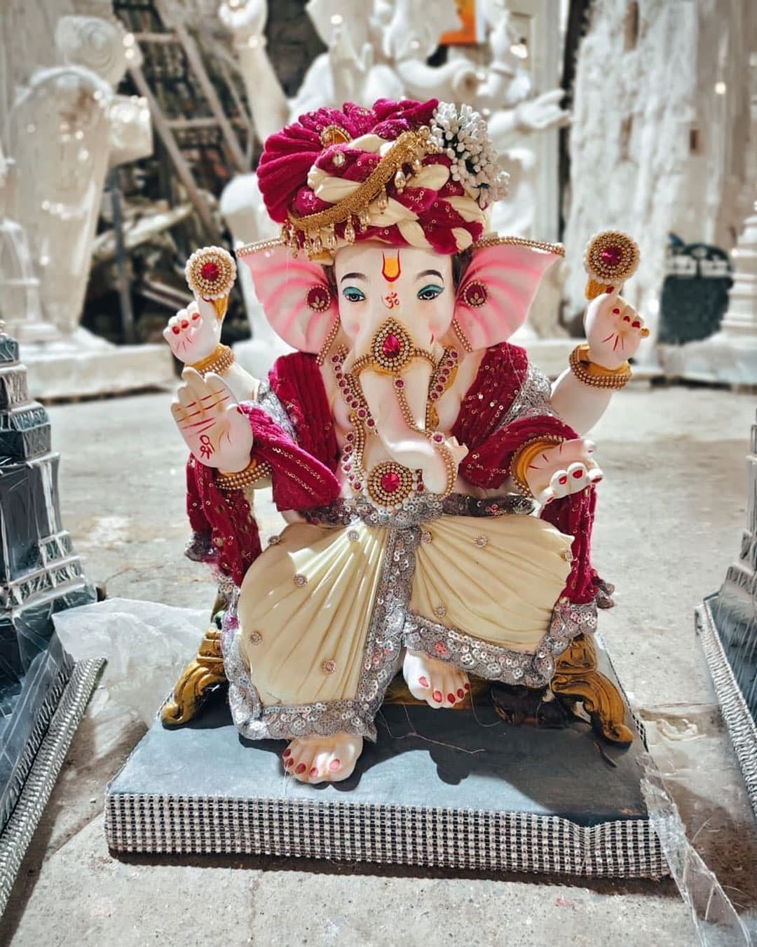 Household Ganesh Murti 9